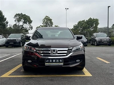 2014 אקורד 2.0L LX Comfort Edition