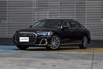 אאודי A8L